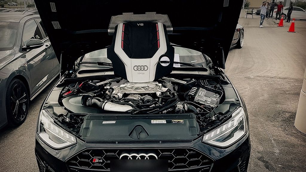 Audi S4 V6 engine bay with the hood up